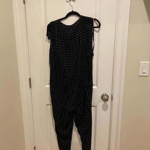 Hatch maternity jumpsuit. - Picture 3 of 3